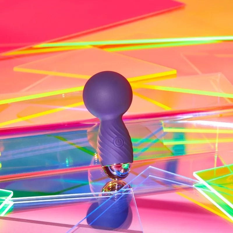 Love To Love Itsy Bitsy Mini Vibrator
