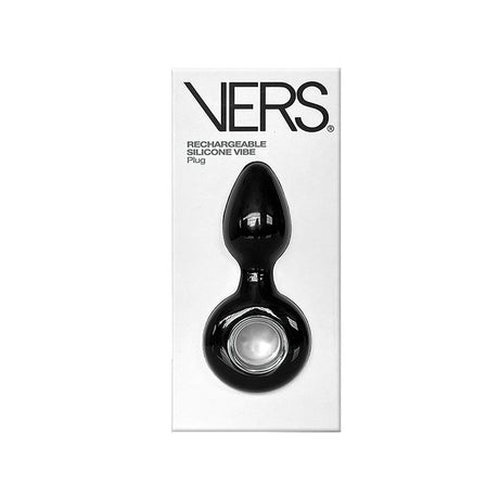 Black silicone vibe on a white box with 'Vers' branding